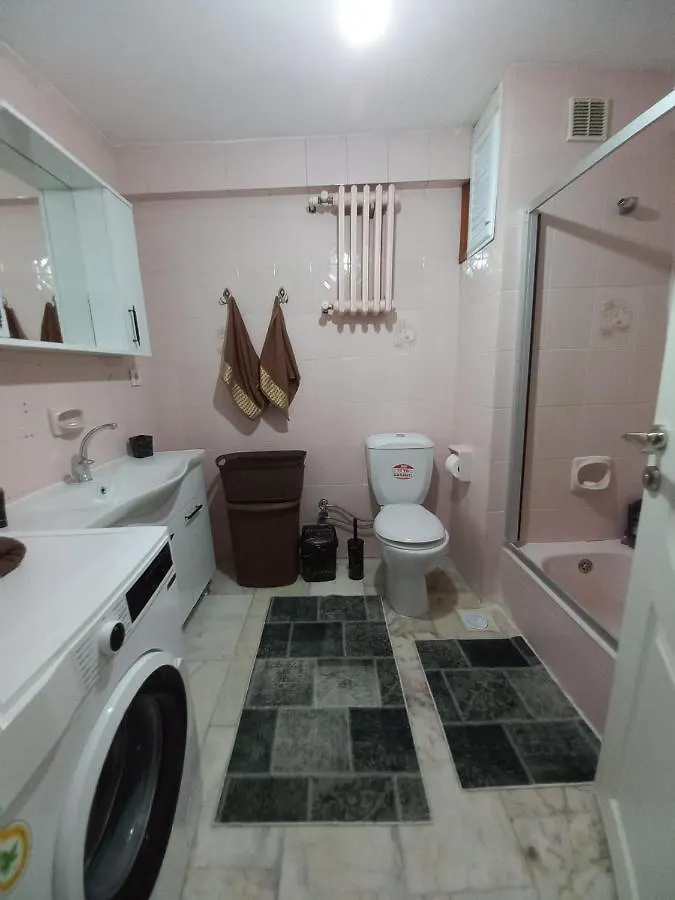 Appartement 2 Eme Etage Ortakoey No 4 Istanbul 0*,  Turkey